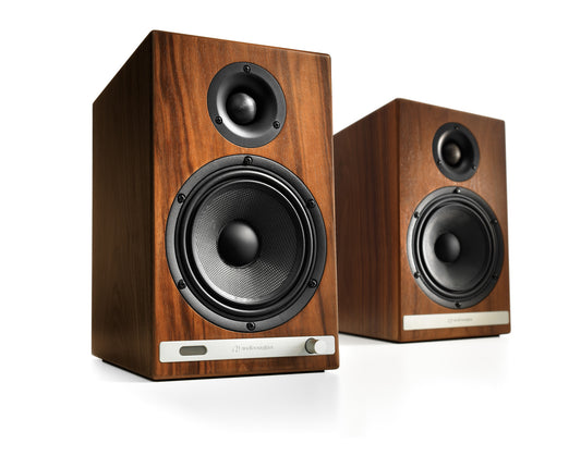 Audioengine bocinas inalámbricas HD6 - Color Walnut (auto amplificadas) bocinas - Salvaje Music Store MEXICO